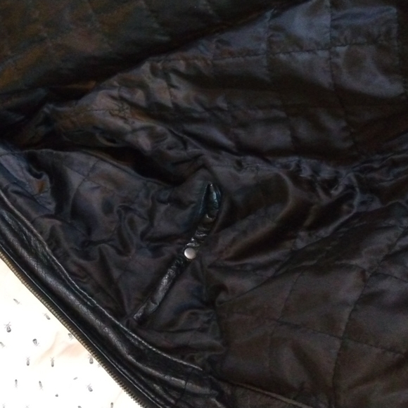 Black leather jacket men's size medium - Picture 5 of 12